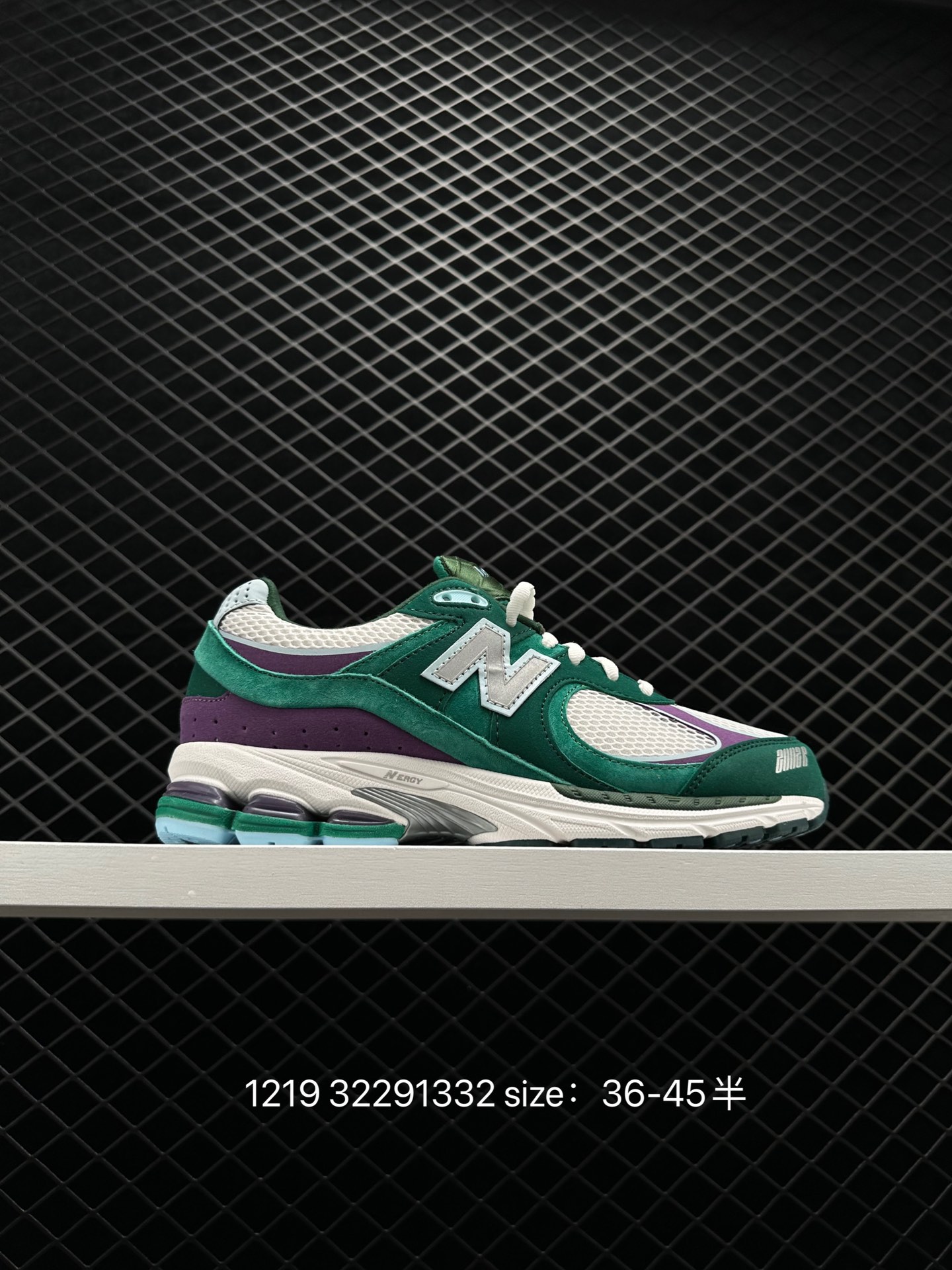 New Balance  ML2002RBA